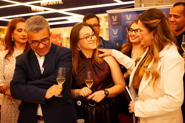 Convidados em lançamento